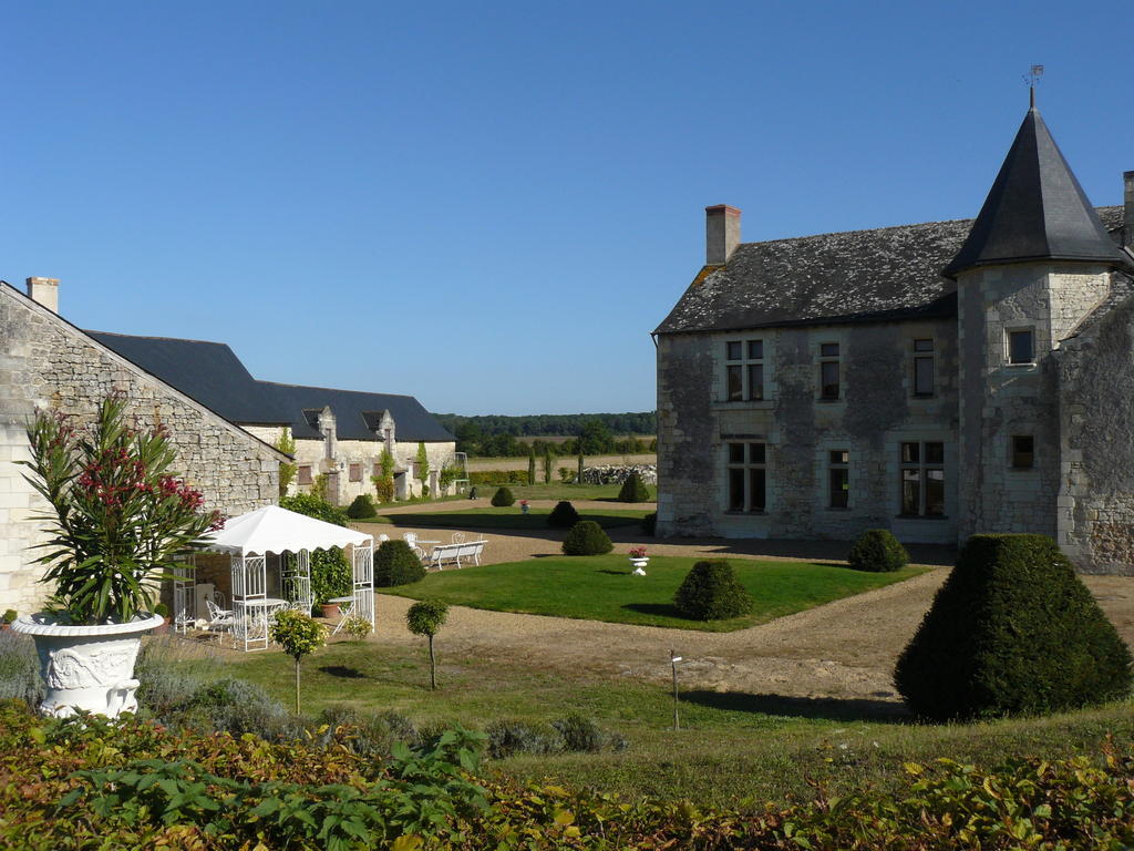 Manoir Du Bois Noblet Acomodação com café da manhã Louerre Exterior foto